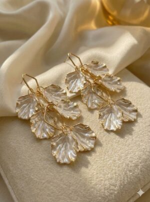 Cascada de Nácar - Pétalos de acrilico Esmaltados y Acabado Dorado