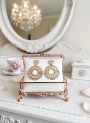 Aros Dorados con Cascadas Púrpuras